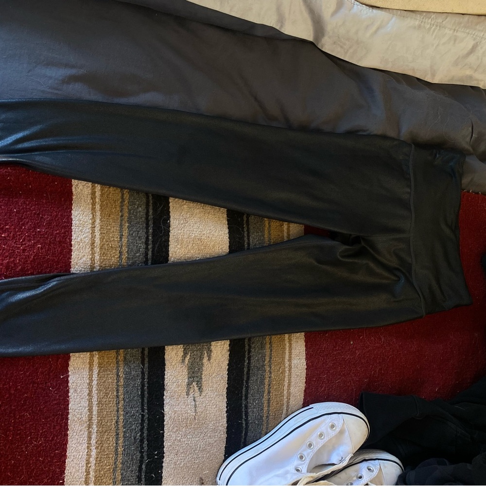 Athleta shiny leggings